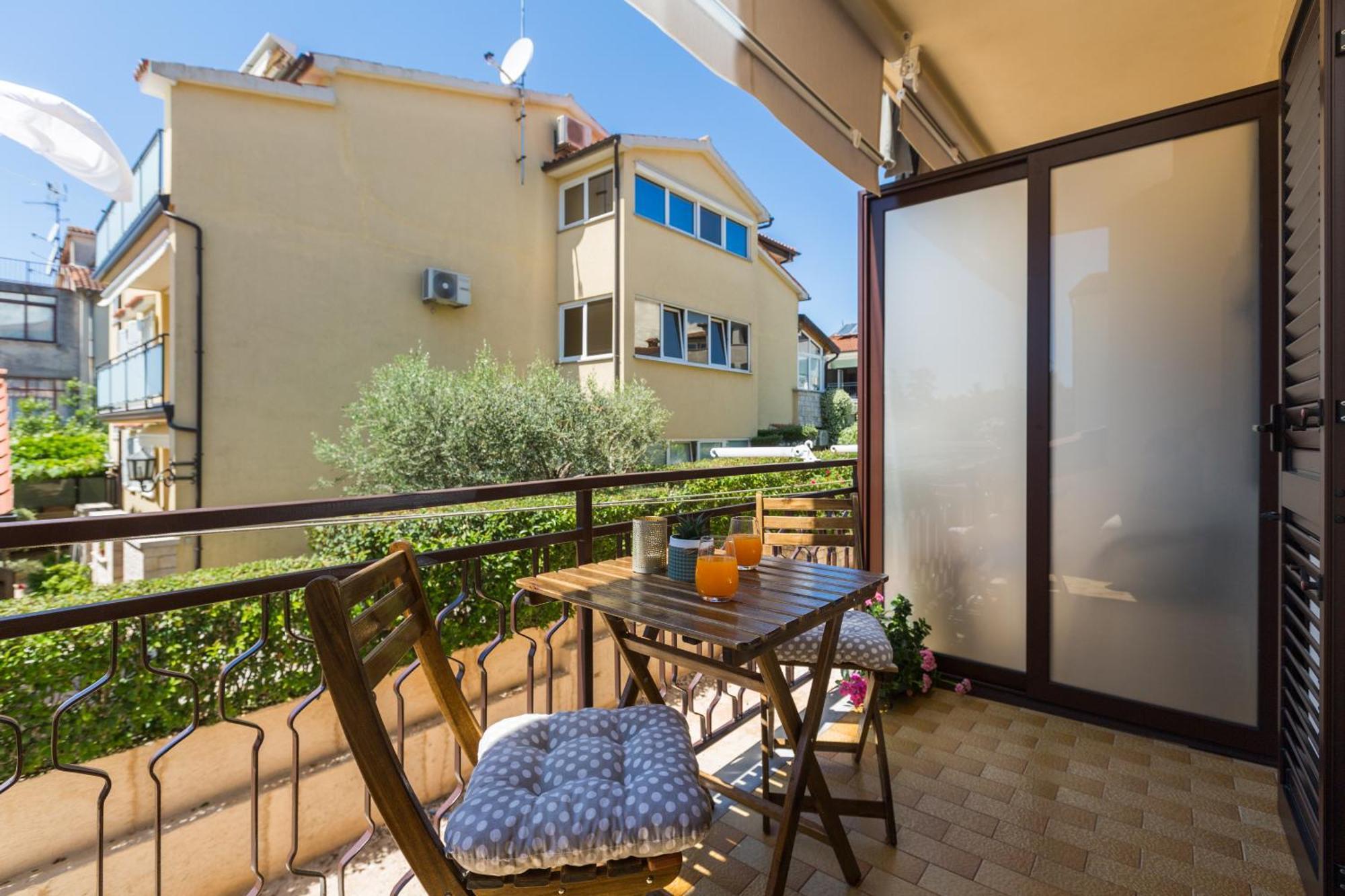 Apartment Oleandar بوريتش المظهر الخارجي الصورة