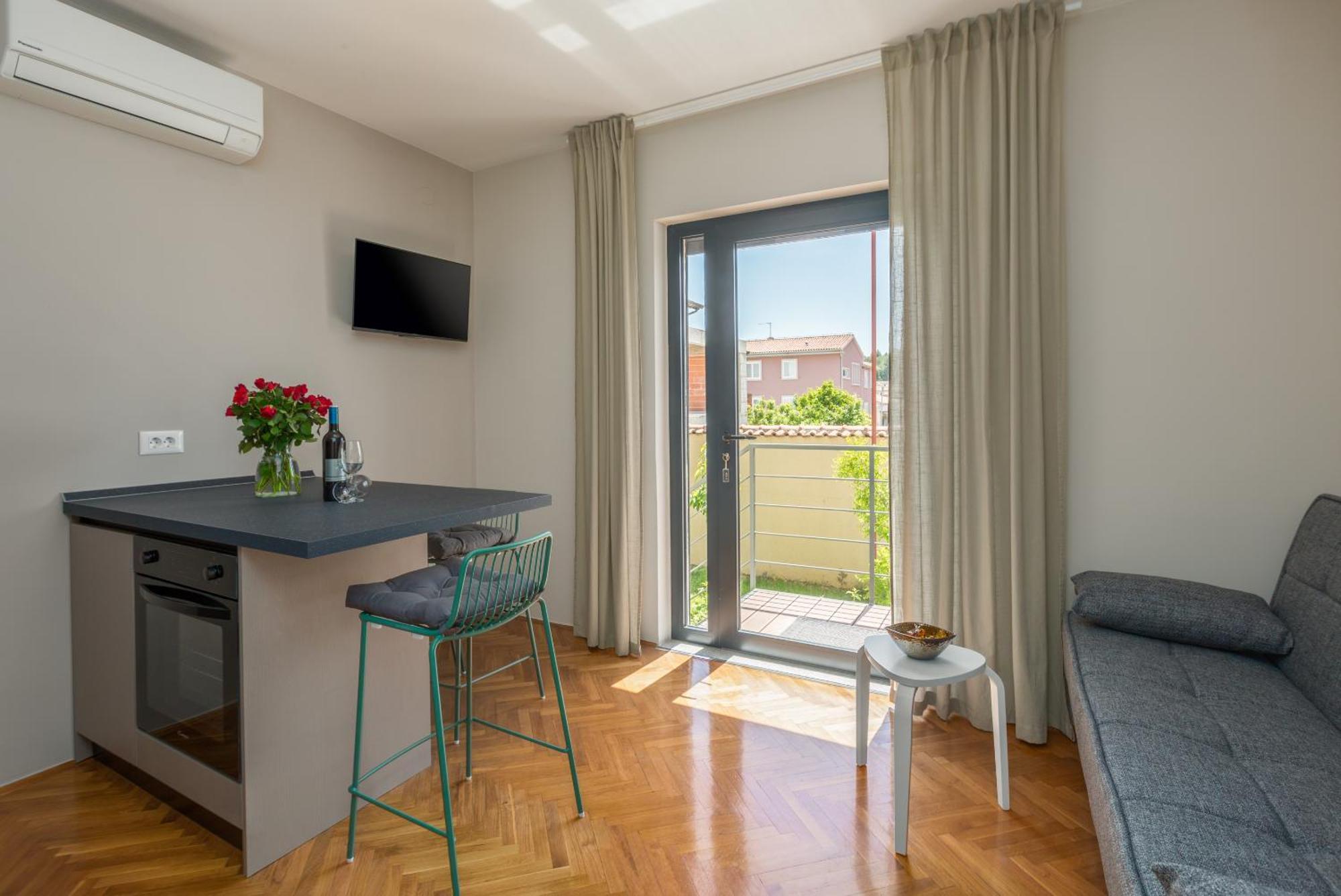 Apartment Oleandar بوريتش المظهر الخارجي الصورة